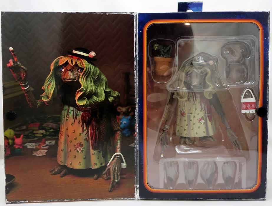 E.T. 40th Anniversary Dress Up E.T. Ultimate 7in Action Figure E.T. 40th Anniversary Dress Up E.T. Ultimate 7in Action Figure