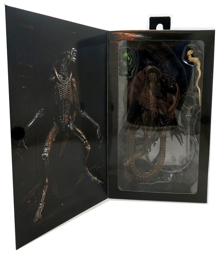 Aliens 40th Anniversary 7 Inch Action Figure Ultimate Series - Dog Alien