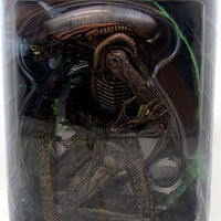 Aliens 7 Inch Action Figure Series 8 - Dog Alien Brown