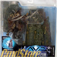 PREDATOR WITH BASE 4" Action Figure ALIEN VS PREDATOR SERIES 2 Spawn McFarlane Toy