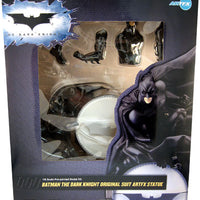 Batman The Dark Knight ARTFX Statue: 1/6 Scale Pre-Painted Model Kit Batman Original Suit