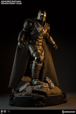 Batman v Superman: Dawn of Justice 23 Inch Statue Figure Premium Format - Armored Batman Sideshow 300401