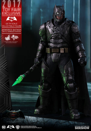 Batman v Superman Dawn of Justice 12 Inch Action Figure MMS 1/6 Scale - Armored Batman Battle Damaged Version Hot Toys