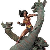 DC Collectible 7 Inch Statue Figure Mini Statue - Wonder Woman vs Hydra Patina