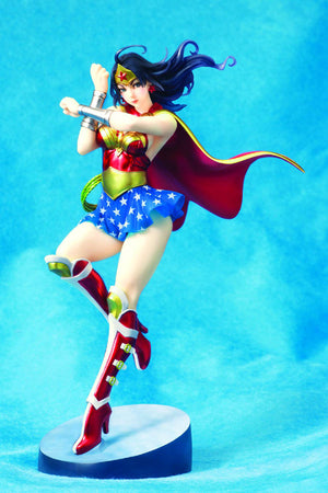 DC Comics Bishoujo 9 Inch PVC Statue - Armored Wonder Woman