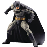 DC Comics Presents 7 Inch Statue Figure ArtFX - Batman Hush