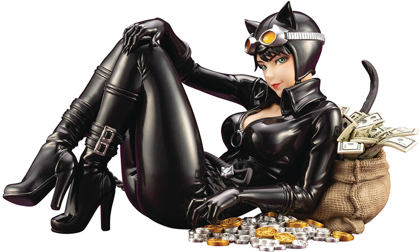 DC Comics Presents 5 Inch PVC Statue Bishoujo Series - Catwoman Returns