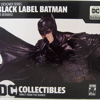 DC Designer Series 1/6 Scale Statue Figure Batman Comic - Black Label Batman Batman by Bermejo