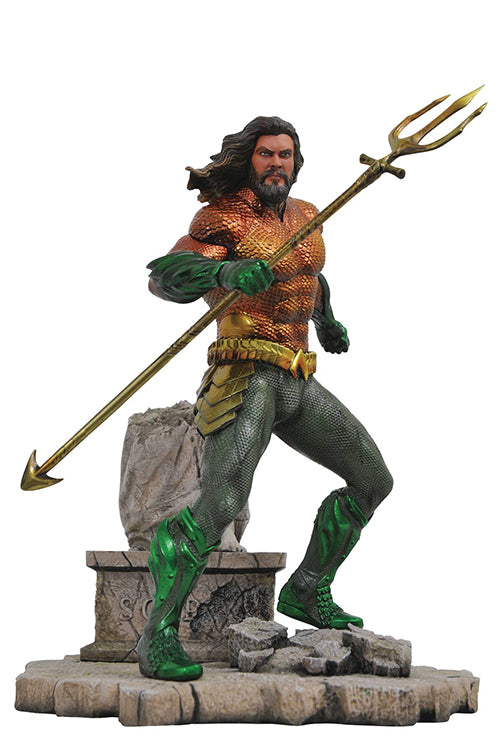 DC Gallery 9 Inch Statue Figure Aquaman Movie - Aquaman (Shelf Wear Packaging)