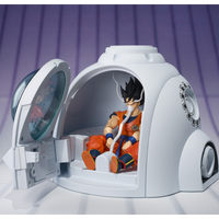 Dragonball Z 6 Inch Scale Playset S.H. Figuarts Exclusive - Medical Machine