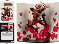 Marvel Collectible 1/10 Scale 7 Inch Statue Figure Posed Scene - Deadpool (Deadpool #26)