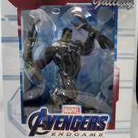 Marvel Gallery 9 Inch Statue Figure Avenger Endgame - Tracksuit Hulk