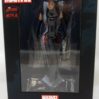 Marvel Gallery 10 Inch Statue Figure Netflix Series - Elektra