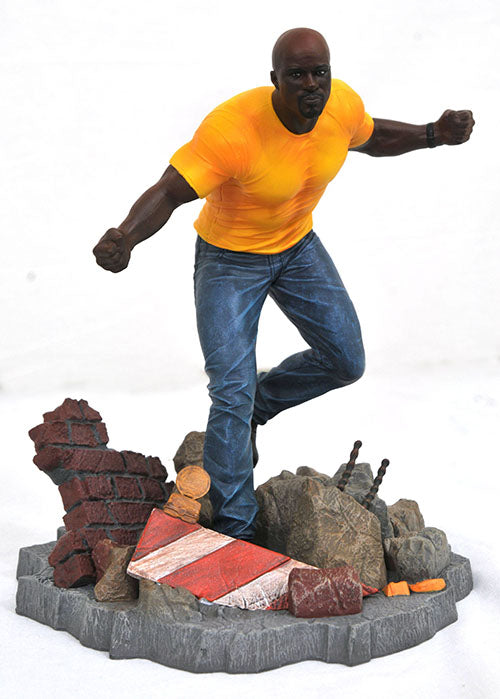 Marvel Gallery 9 Inch Statue Figure Netflix Series - Luke Cage Exclusive