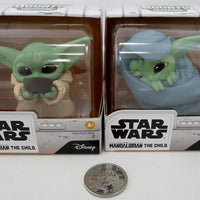 Star Wars The Mandalorian 2.2 Inch Action Figure Baby Bounties 2-Pack Series - The Child (Baby Yoda) Soup & Blanket