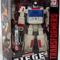 Transformers Siege War For Cybertron 6 Inch Action Figure Deluxe Class - Ratchet Exclusive