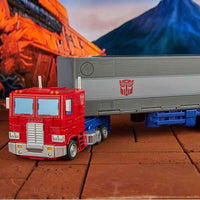 Transformers Studio Series 7 Inch Action Figure Commander Class - Optimus Prime with Trailer #31