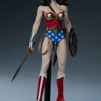 Wonder Woman Comics 12 Inch Action Figure 1/6 Scale Series - Wonder Woman Sideshow 100189