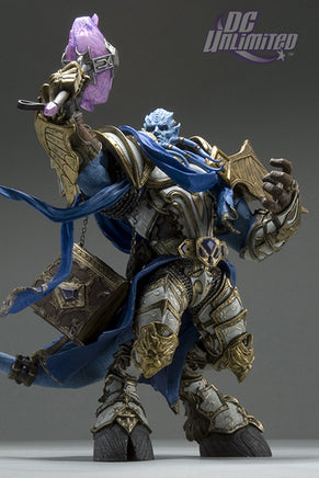 World of Warcraft Action Figures Series 2: Draenei Paladin Vindicator Marrad (Sub-Standard Packaging)