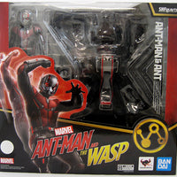 Ant-Man And The Wasp 6 Inch Action Figure S.H. Figuarts - Ant-Man with Ant