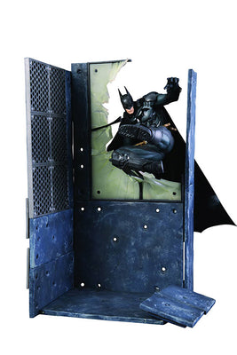Batman Arkham Knight 9 Inch Statue Figure ArtFX+ - Batman