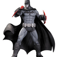 Batman 10 Inch Statue Figure Black & White Series - Batman Arkham City