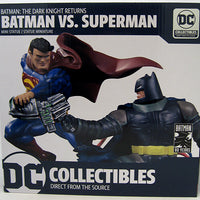 Batman The Dark Knight Returns 6 Inch Statue Figure Mini Battle Statue - Batman vs Superman