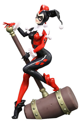 DC Collectible 9 Inch PVC Statue Bishoujo Statue - Harley Quinn