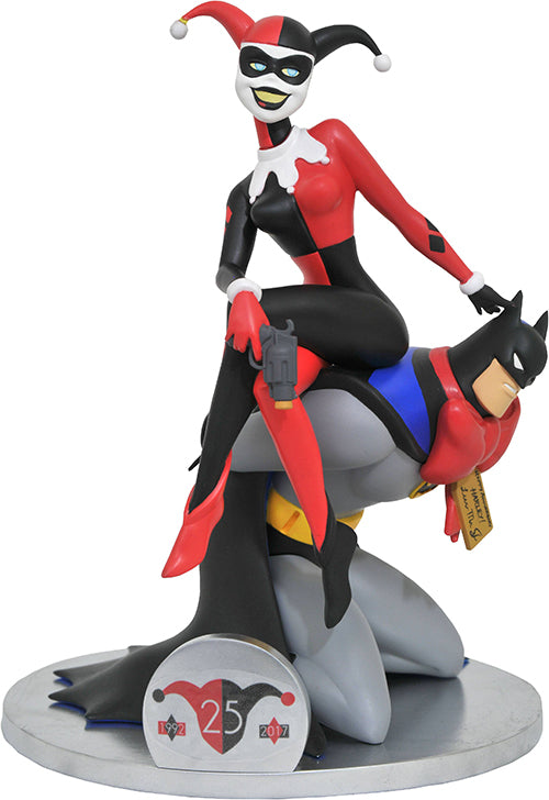 DC Gallery Deluxe 10 Inch Statue Figure Batman The Animated Series - Harley Quinn On Batman