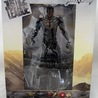 DC Gallery 9 Inch Statue Figure Justice League Movie - Cyborg