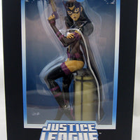 DC Gallery 9 Inch PVC Statue Justice League Animated Series - Huntress (Shelf Wear Packaging)