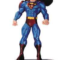 Superman The Man Of Steel 7 Inch Statue Figure - Superman by Ed McGuinness