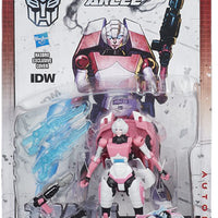 Transformers Generations 6 Inch Action Figure Deluxe Class Wave 11 - Arcee