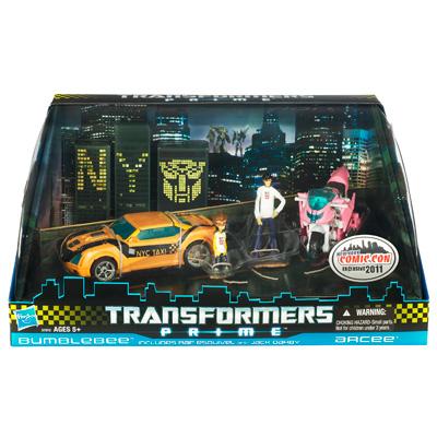 Transformers Prime 6 Inch Action FIgure Human Alliance - Bumblebee & Arcee NYCC 2011 Exclusive